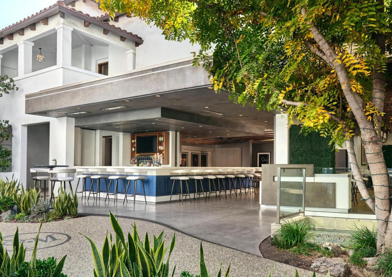 Sunset Marquis 4*